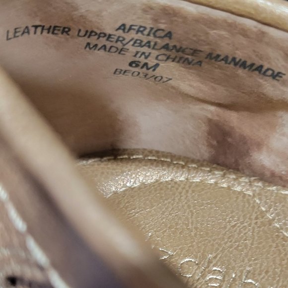 $Sale!🟩LIZ CLAIBORNE- AFRICA Bronze Slip-on Square Toe Leather Loafers  … - Picture 5 of 7